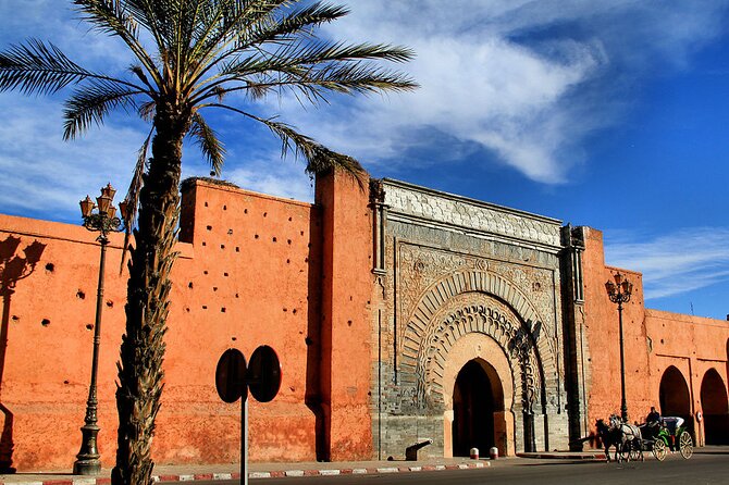 1 Day Guided Tour in Marrakech from Agadir - Koutoubia Mosque: A Landmark Stop Without the Time Sink (10 Minutes)