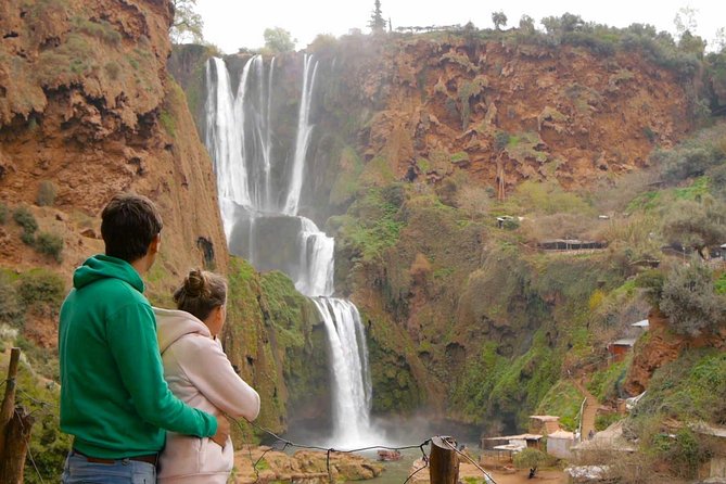 1 Day Tour from Marrakech To Ouzoud Waterfalls Small-Group - Leaving Marrakech: The Air-Conditioned Ride and Realistic Time