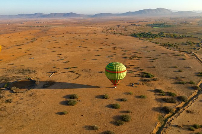 1-Hour VIP Morning Hot Air Balloon Flight from Marrakech with Breakfast - How the VIP private compartment works in a shared balloon