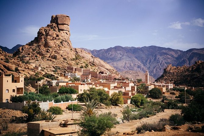 10 day tour of Morocco from Marrakech - Marrakech riads, souks, and Jemaa el-Fna energy