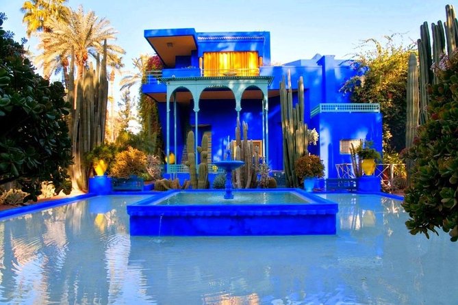 10 days Tour from Casablanca Grand Morocco Tour - Crossroads to the Sahara: Ifrane, Azrou, Midelt, Erfoud, then Erg Chebbi