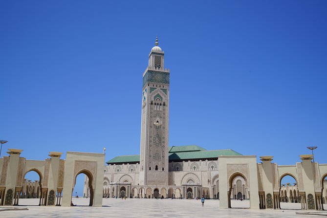 11 Days Adventurous Must-Do Morocco Cultural Tour from Casablanca - Marrakech from above: sunrise hot-air balloon plus Medina treasures