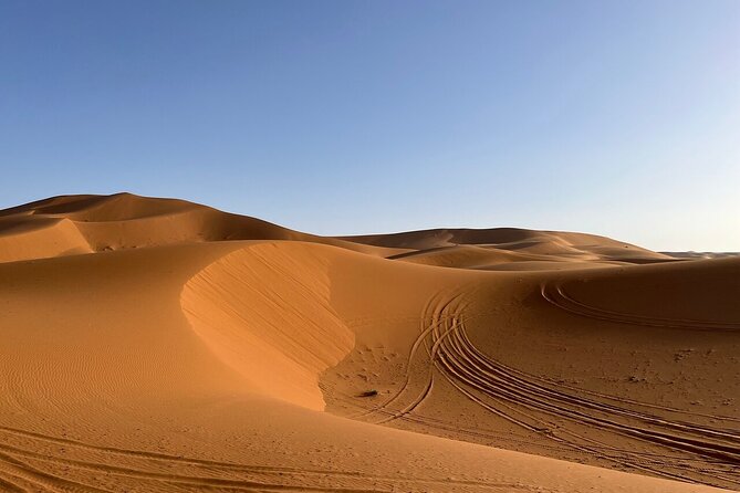 2 Day Luxury Desert Tour from Fes to Fes or Marrakech - Morning in the Dunes: Sunrise, Breakfast, and Getting Re-Started