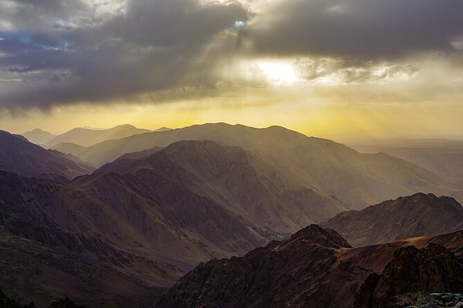 2 Days 1 Night Hike Mount Toubkal Tour - The Day 2 summit push: 4:30am, a 3-hour climb, and big views