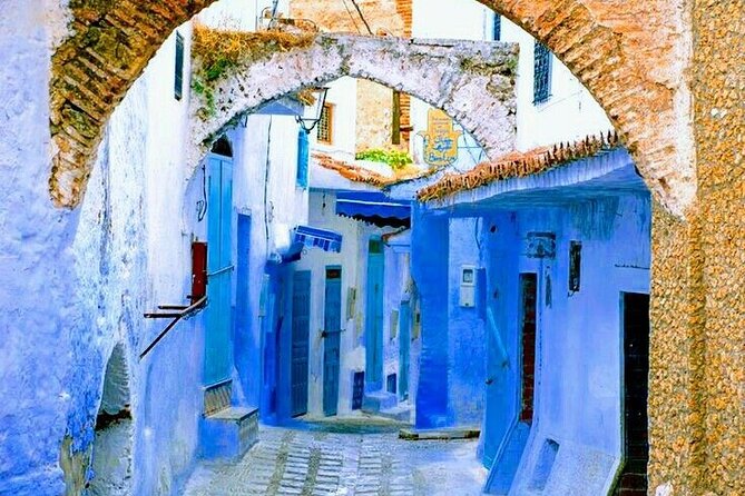 2 Days Chefchaouen and Tangier Tour from Casablanca - Chefchaouen Day 1: the medina walk, the spring, and the blue-town “anchors”
