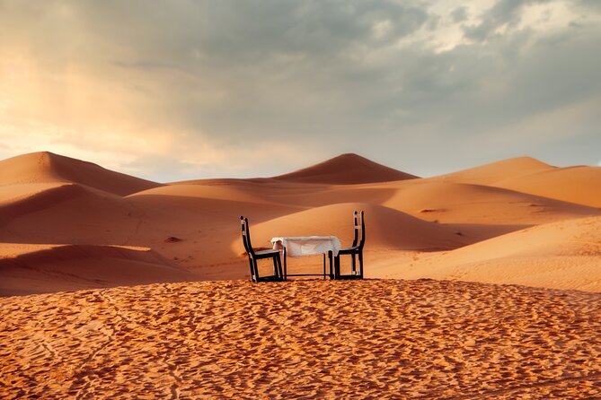 2 Days Desert Private Luxury Couple's Retreat Camel Trek + Quad - Wake-Up Desert Breakfast and the Lac Du Sahara Farewell