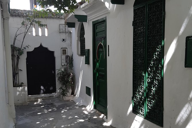 2 Days Tour of Tangier & Chefchaouen JC Private Tours - Place Outa el Hammam: the main square where the old town connects