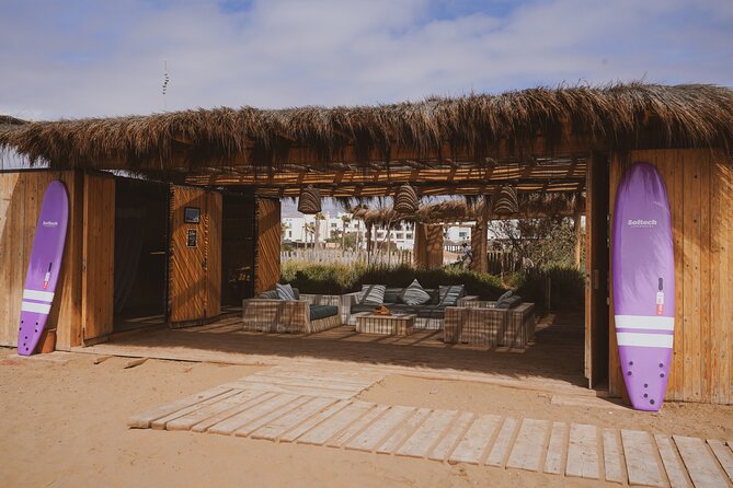 2H Surf Lesson In Agadir - The sand warm-up: safety plus the right first moves