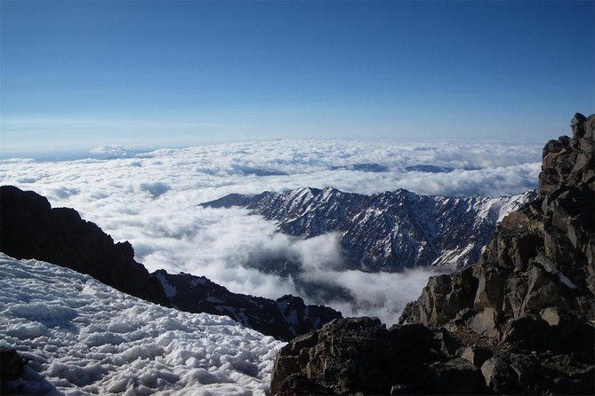 3-Day Mount Toubkal Climb from Marrakech - Day-by-day flow from Marrakech to the summit and back