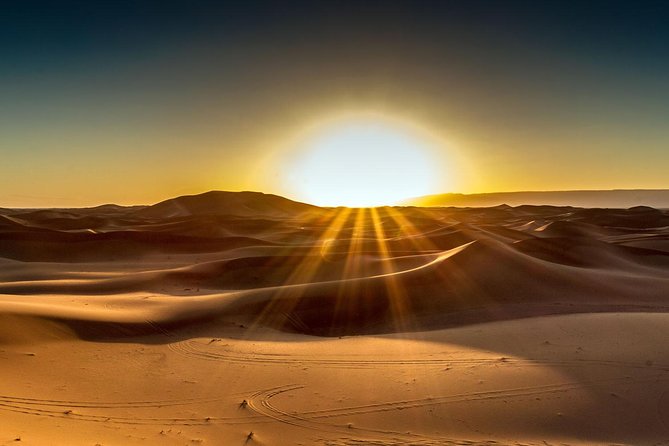 3-Day Private Morocco Desert Tour from Agadir to Erg Chigaga Dunes - Meals, desert comfort, and vegetarian options (what to confirm)