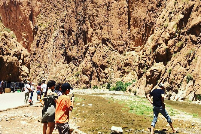 3 Day to Sahara Desert Trip From/To Marrakech - How the driver and small group size affect your experience