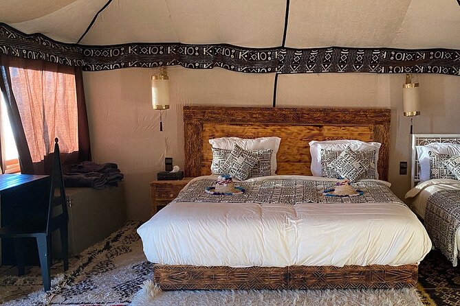3 Days & 2 Nights to Merzouga Desert and Erg Chebbi Dunes - Day 2: Roses, palm stops, Todra Gorges, and the road to Merzouga