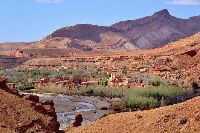 3 Days Marrakech To Fes Desert Tour Via Merzouga - Tinghir Oasis and Todgha Gorge: greenery, stone, and a short walk that feels worth it