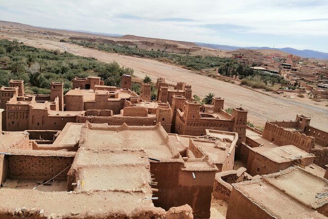 3 days tour from Marrakech to Merzouga - Dades Gorges overnight: settling into the valley before the desert