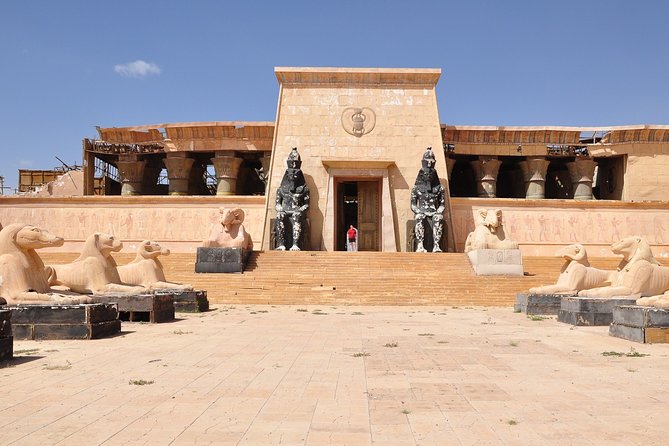 3days/2Nights: Merzouga Sahara Desert Tour - Dades Gorges and the First Hotel Night: Cold Gorges and Monkey-Toes Rocks