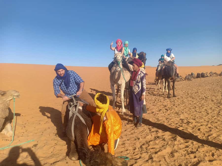 4-Day Marrakech Atlas Mountains & Sahara Desert Tour - Sunrise and the return through Dades: Monkey Fingers photos with an easy pace