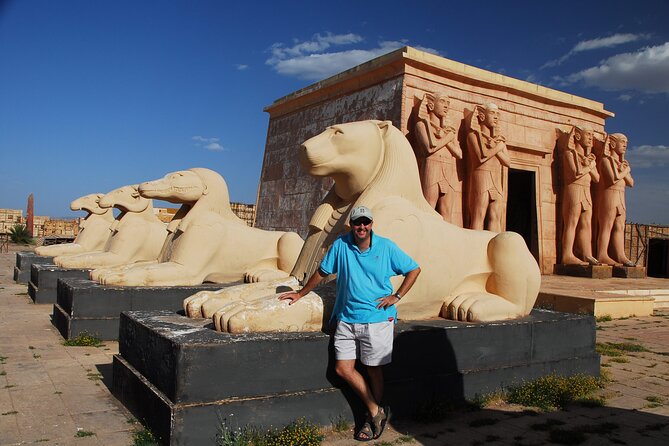 4 Day Sahara Desert Tour From Marrakech with Night in Camp - Dawn on the dunes, then shower and breakfast in a hotel
