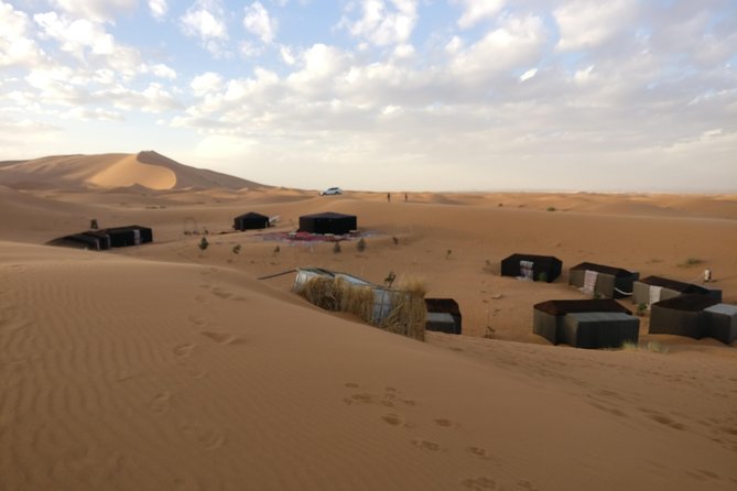4 days Desert trip from Agadir - Day 3: Sunrise dunes, camel riding, Jeep adventure, tea with nomads, Rissani market