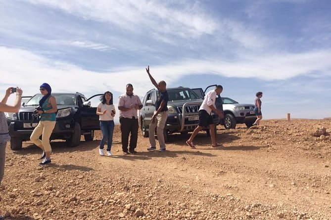 4 Days Luxury Desert Tour From Fes To Marrakech - Day 2 in the dunes: 4×4 circuit day, nomad settlement time, and crossing the Black Desert