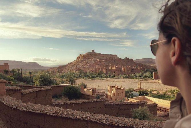 4 Days: Private Desert Tour from Marrakech to Merzouga & Camel Trek - Day 1: Marrakech to the High Atlas, Aït Benhaddou, and rose-and-kasbah Dades