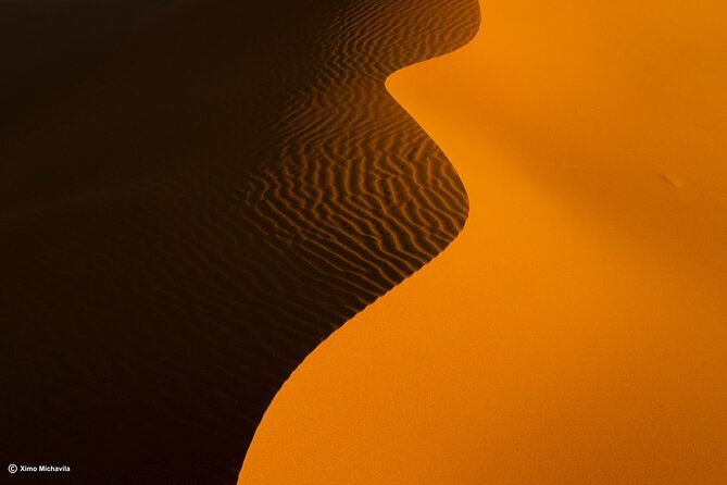 4 Days Private Tour to Ouzina Desert and Merzouga - Day 1: High Atlas pass, Ait Ben Haddou, and Dades Valley geology