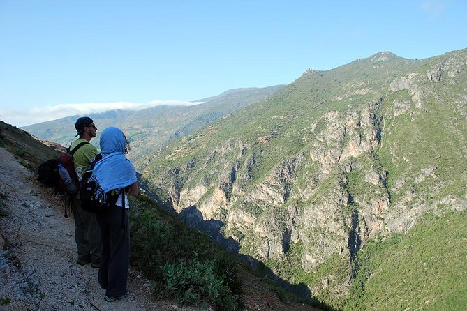 4 days trekking in the Rif mountains - Meals and mountain guesthouses: what’s included and what you’ll carry
