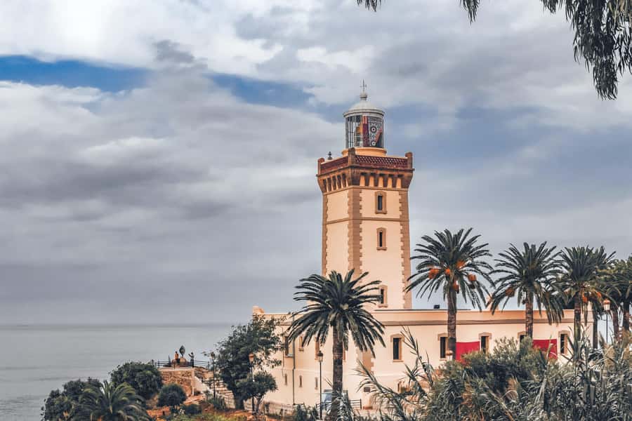 4 Hours Deluxe Guided Tour of Tangier + A tour with camels - Group size, guide energy, and the reality of shared vans