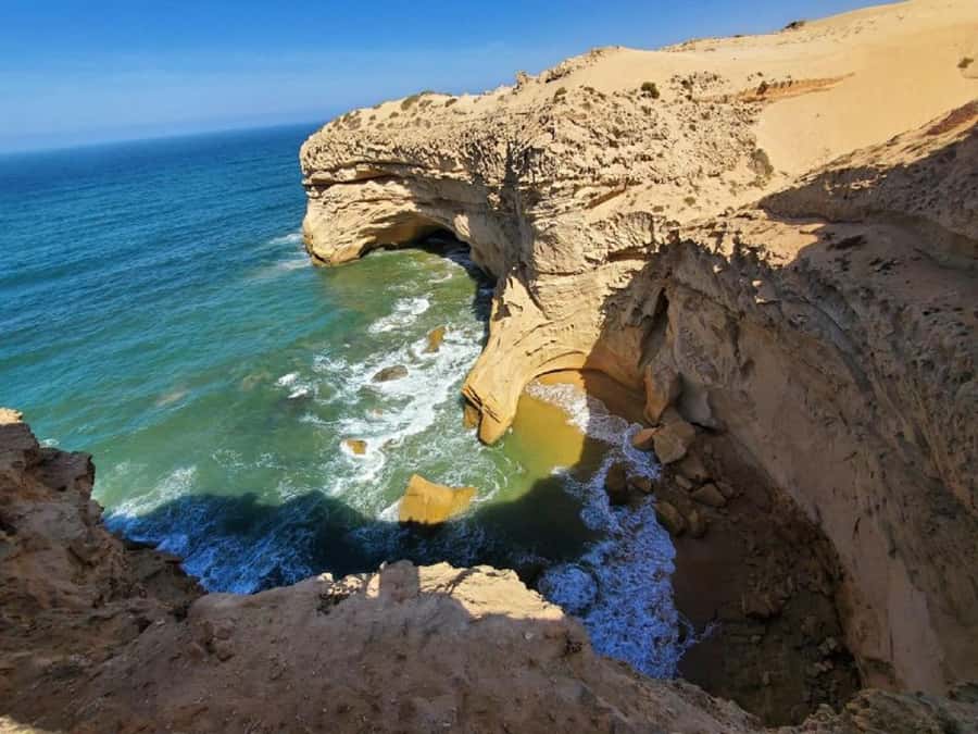 4×4 Jeep Sahara Desert Tour with Lunch & Hotel Transfers - Tiznit’s ramparts and the old Medina silver walk