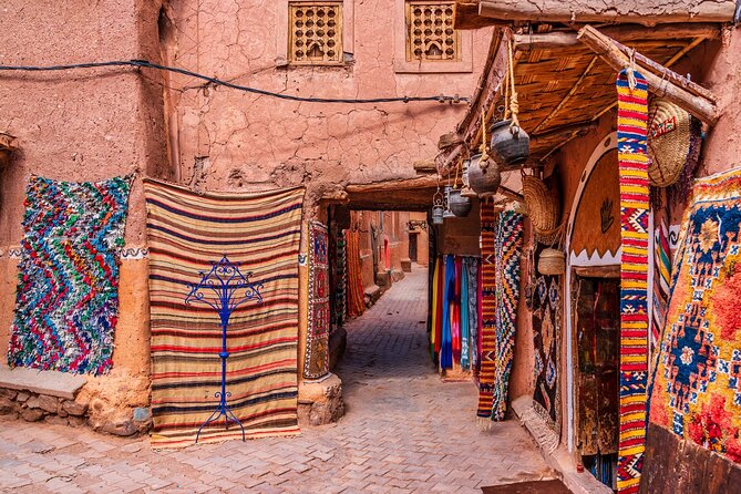 5 days private Casablanca tour to Marrakech via Fès and desert - Todgha Gorge to Dades guesthouse: dramatic scenery with a quieter rhythm