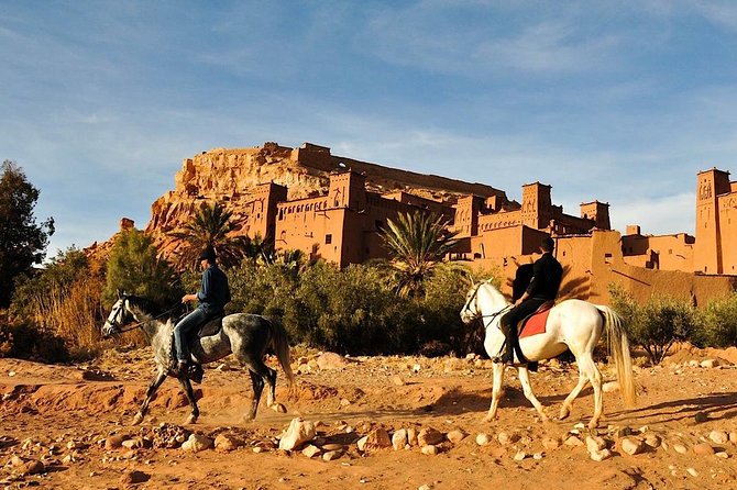5 Days tours from Tangier to Chefchaouen, Fez, Merzouga Desert and Marrakech - Day 4: Todra River Gorge and the Narrowest, Highest Wall Feeling