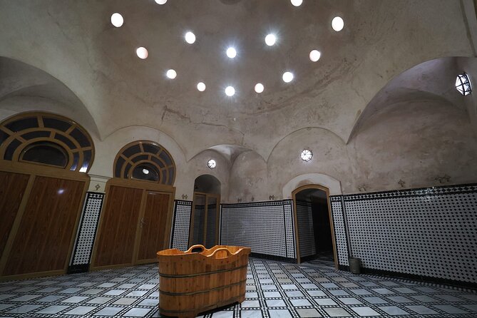 5-Hour Private Walking Tour of the Medina in Fez - Museo Nejjarine: from caravanserai to woodcraft museum views
