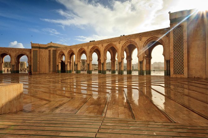 7 Days Discovery The Atlas Mountains & Luxury Sahara Desert From Casablanca - Dades Valley and Ouarzazate: Kasbah road, roses, and Ait Ben Haddou
