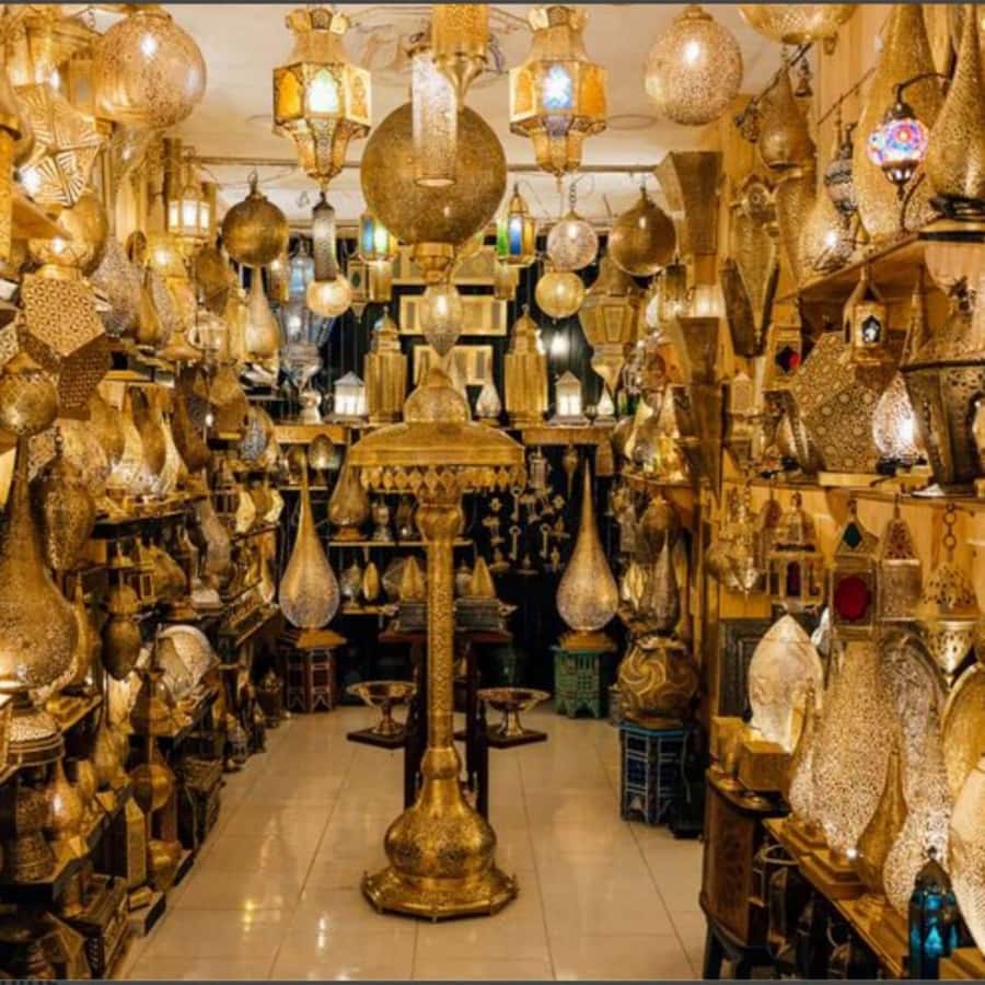 A tour with an expert guide in the old city of Fez - Group size, pacing, and what your “3 hours” really means