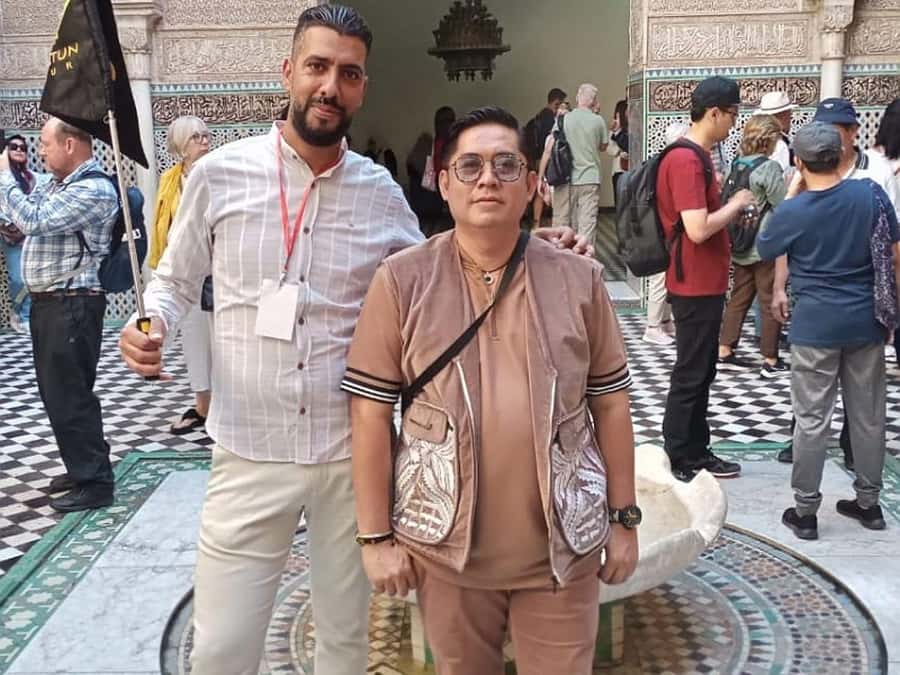 A tour with an expert guide in the old city of Fez - Madrasas on the route: Al-Attarine and Bou Inania Madrasa