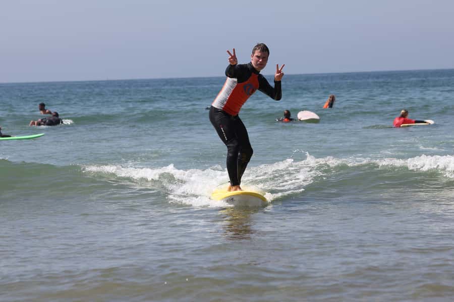 Agadir: Taghazout Beach Surf Lesson with Lunch and Transfer - Key things to know before you go