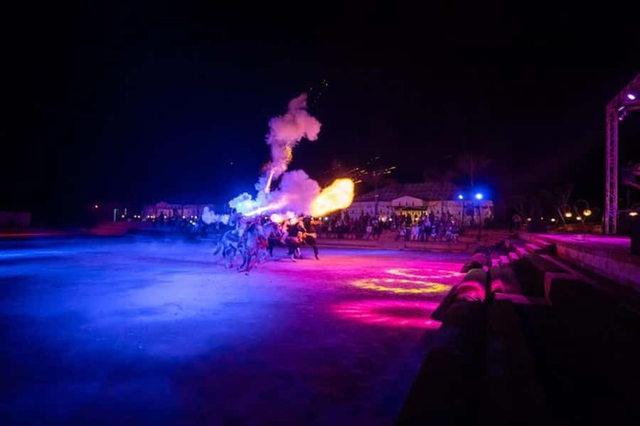 Agadir / Taghazout : Chems Ayour Fantasia Show & Dinner - The Pace: When the Waiting Feels Long (and How to Handle It)
