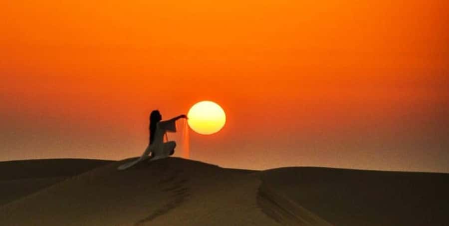 Agadir/Taghazout: Desert Sandboarding & Visit to the Canyon - The canyon stop: ocean views, caves, and rock-hopping moments