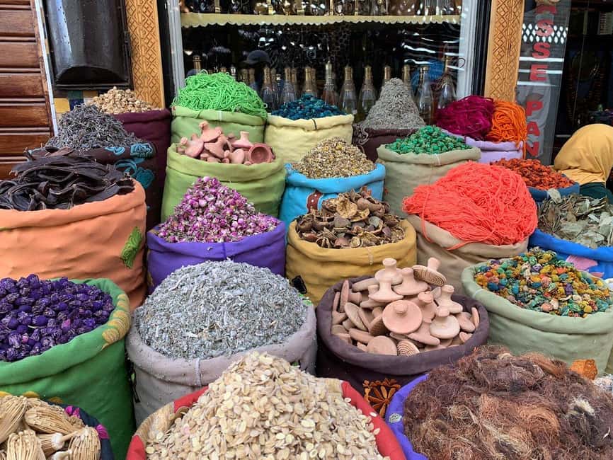Agadir/Taghazout : Marrakech Guided Tour old Medina & Souks - Old Medina and Souks With a Guide: Useful, But Keep Your Eyes Open