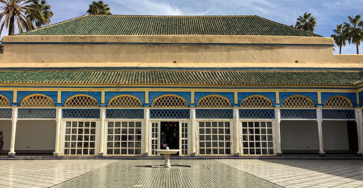 Agadir To Marrakech Day Trip With Amazing Tour Guide - First Stop in Marrakech: Jemaa el-Fnaa and the Medina Maze