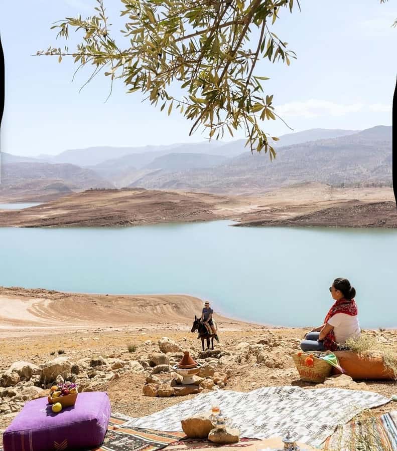 Agafay Desert & Atlas Mountain & Camel Ride Day Trip & Lunch - Leaving Marrakech: the drive sets the tone