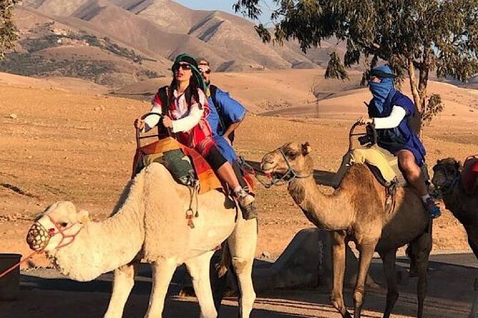 Agafay Desert Camel riding with sunset and dinner and berber show - Camel ride on an ancient Berber path (and what to expect)
