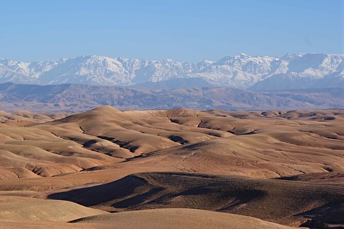 AGAFAY DESERT: Exclusive Sunset Camel Trek with Dinner in Agafay - Sunset Views: What to Watch While the Light Changes