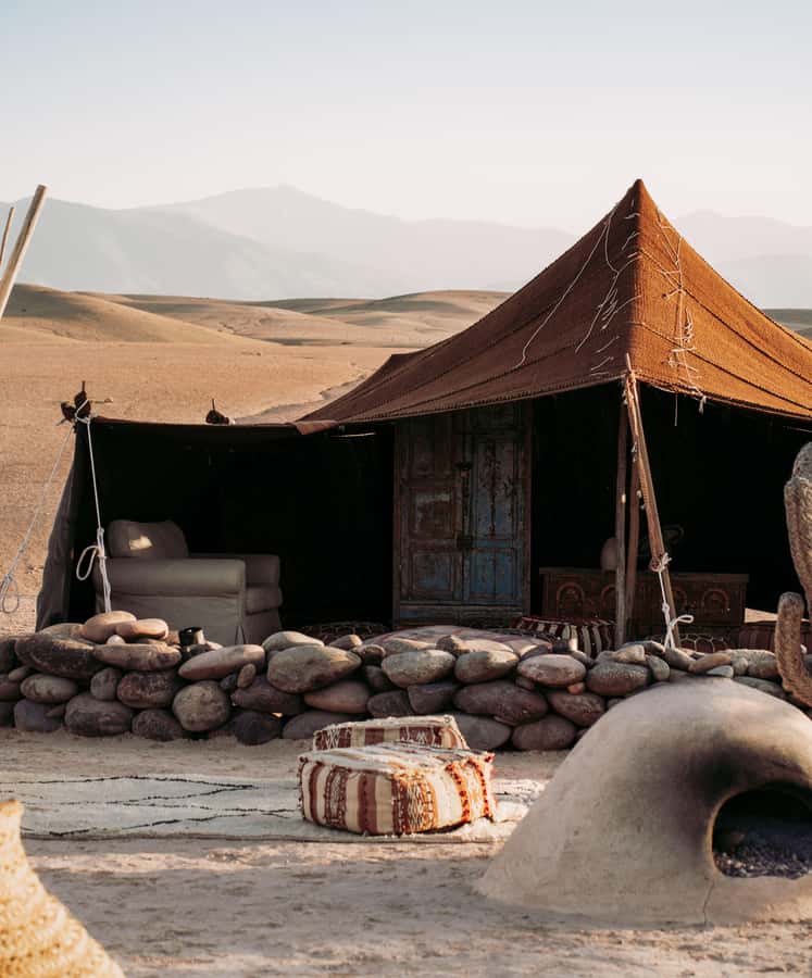 Agafay Desert Luxury Dinner w Live Music & Fire Show - The 3-course Moroccan dinner: what included means (and what it might cost extra)