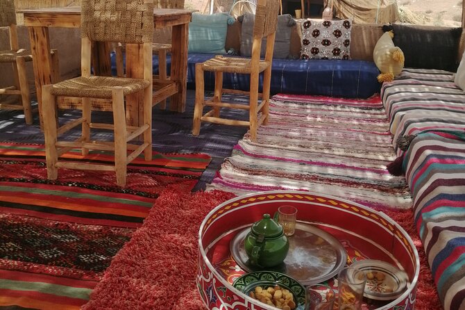 Agafay Desert sunset Dinner & Fire Show - from Marrakech - Pickup, Transport, and How the 5-Hour Timing Works