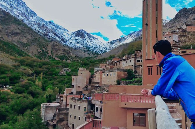 Agafay Desert: Three Valley Guided Tour From Marrakech - Lunch With a Berber Family: Why This Meal Matters