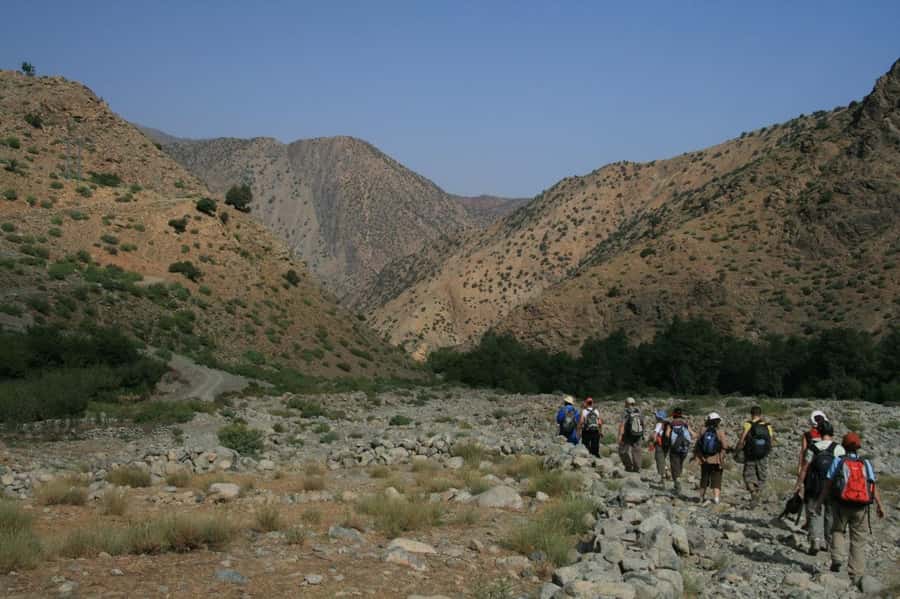 Agafay Desert Tour from Marrakech With Sunset Pause - Why the Agafay stone desert beats a long Sahara slog