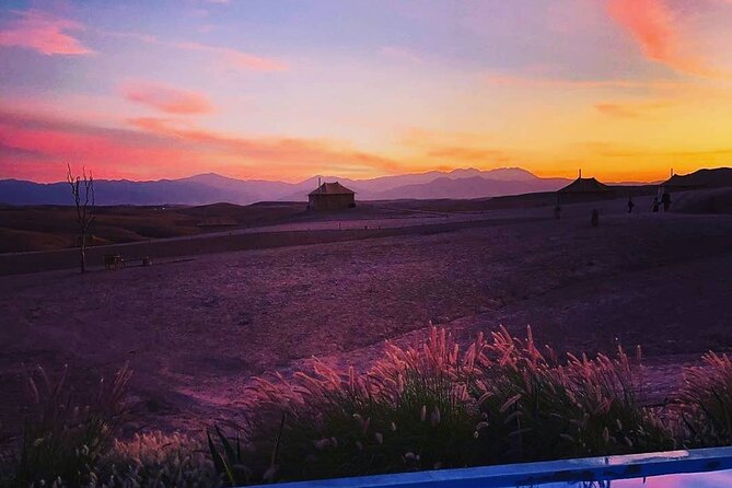 Amazing Dinner in Agafay Desert with Sunset and Berber Camp - Pickup From Marrakech and the Drive Out: Plan for Morocco’s “Real Time”