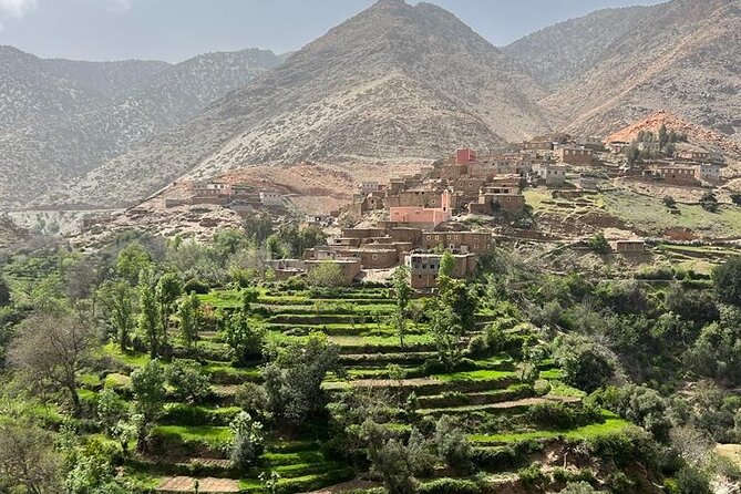 Amizmiz: Berber Villages & Atlas Mountains Tour - Agafay Desert Stop: A Quick Hit of Rocky Morocco