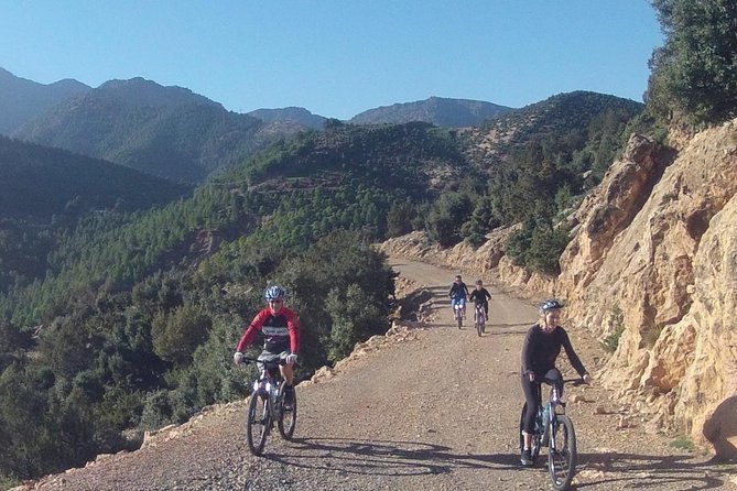 Atlas Mountains Beginners Mountain Biking Tour from Marrakech - From your riad to the High Atlas: the morning drive matters