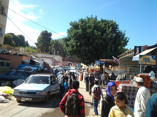 Atlas Mountains Day trip with lunch at Paradise Valley - Berber Breakfast, Waterfall Stop, and Market Time (Before You Get to Paradise Valley)